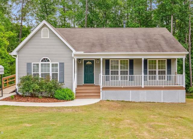 Property at 149 Edinburgh Dr, Carthage, NC 28327, 3 beds, 2 baths