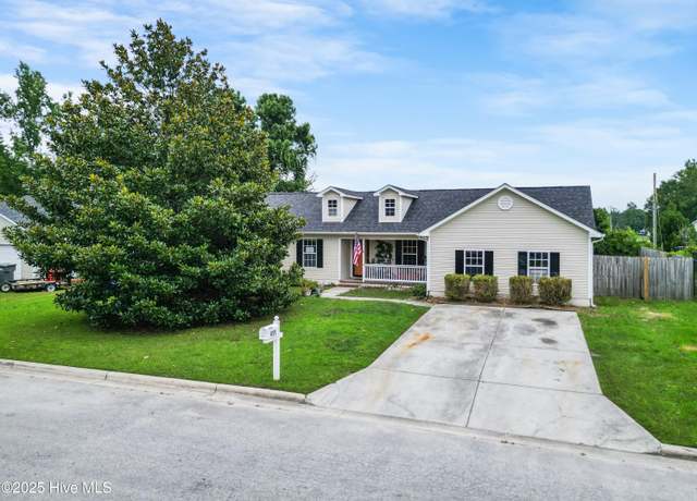 Property at 411 Spring Dr, Jacksonville, NC 28540, 4 beds, 2 baths