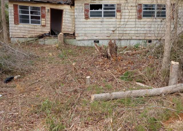 Property at Sr 1923 Bay City Rd, Aurora, NC 27806, 3 beds, 1 bath