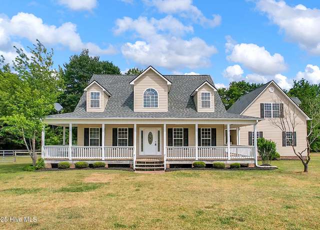 Property at 474 N Horace Walters Rd, Raeford, NC 28376, 3 beds, 3.5 baths