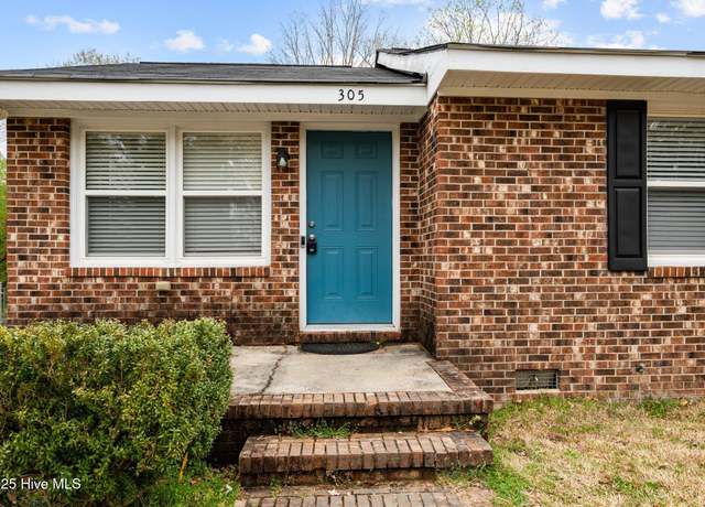 Property at 305 Whitehall Dr, Rocky Mount, NC 27804, 3 beds, 2 baths