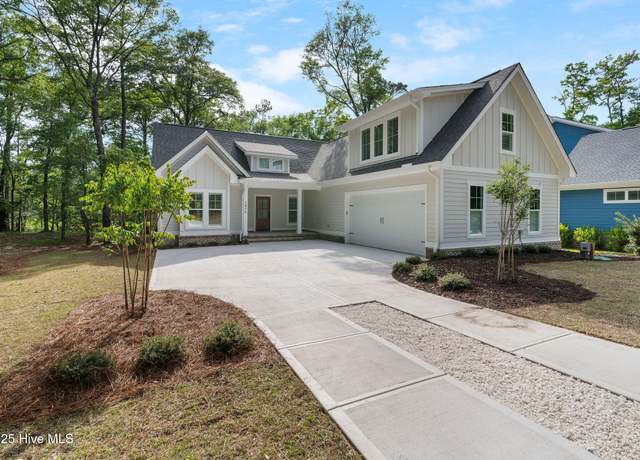 Property at 1851 Harbours Edge Ln SW, Supply, NC 28462, 3 beds, 3.5 baths