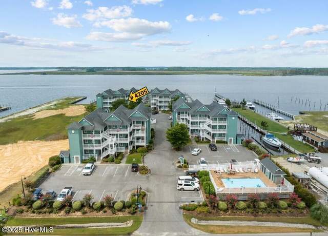 Property at 4205 Day Beacon Dr, Belhaven, NC 27810, 2 beds, 2.5 baths