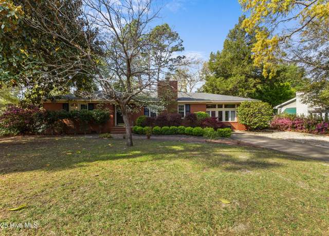 Property at 134 Ridgeway Dr, Wilmington, NC 28409, 3 beds, 2 baths