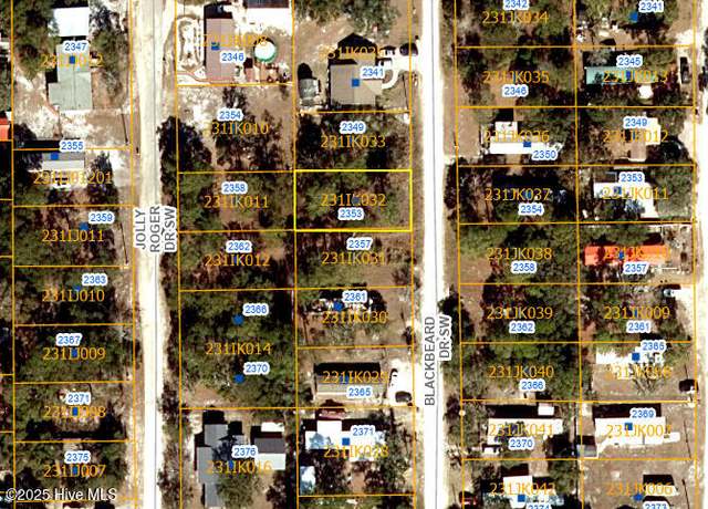 Property at 2353 Blackbeard Dr SW, Supply, NC 28462