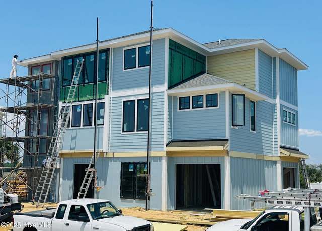 Property at 2 Chadbourn St, Ocean Isle Beach, NC 28469, 5 beds, 4.5 baths