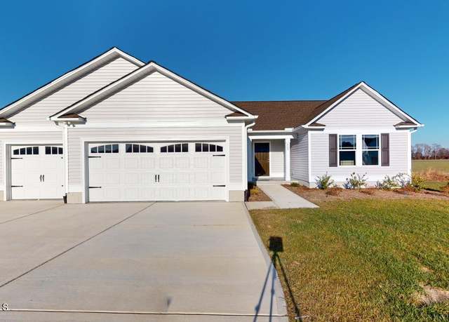 Property at 203 Berkshire Dr, La Grange, NC 28551, 3 beds, 2 baths