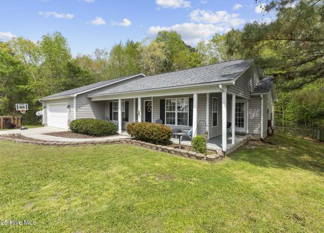 Property at 441 Boysenberry Ln, Hubert, NC 28539, 3 beds, 2 baths