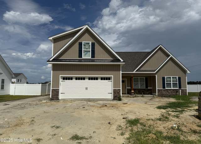 Property at 2817 Walbrook Ct, Winterville, NC 28590, 3 beds, 3 baths