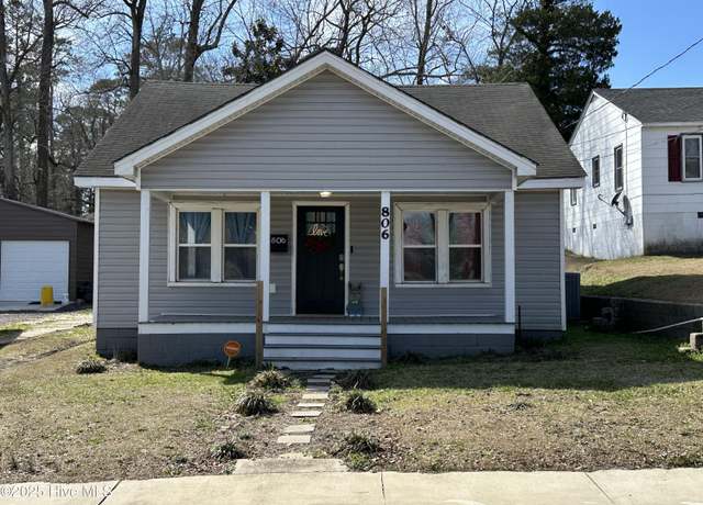 Property at 806 N King St, Windsor, NC 27983, 2 beds, 1 bath