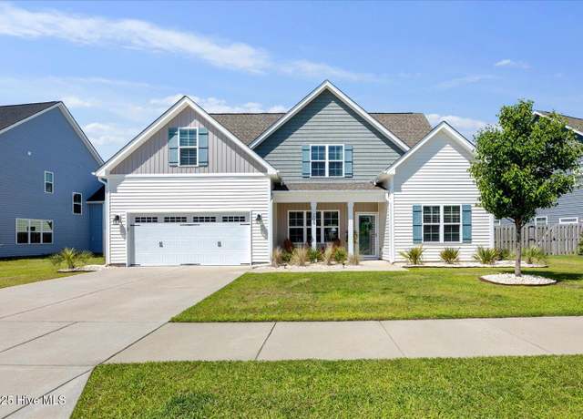 Property at 205 Bachmans Trl, Hampstead, NC 28443, 5 beds, 3 baths