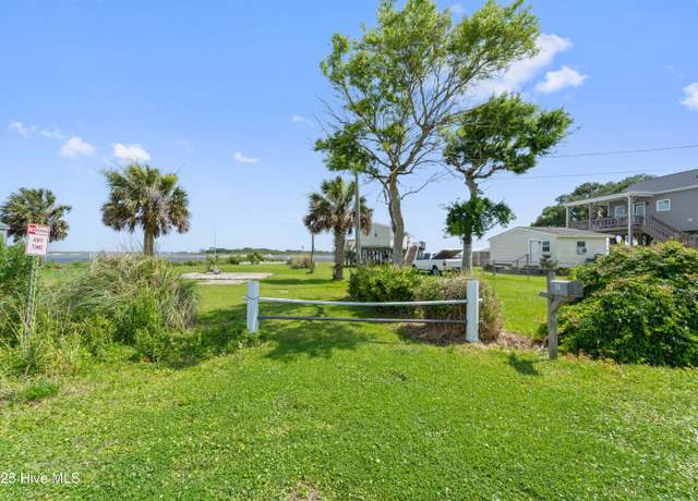 Property at 258 Swan Point Rd, Sneads Ferry, NC 28460
