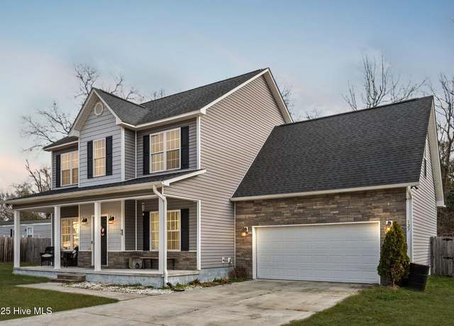 Property at 127 Fire Tower Rd, Richlands, NC 28574, 4 beds, 2.5 baths