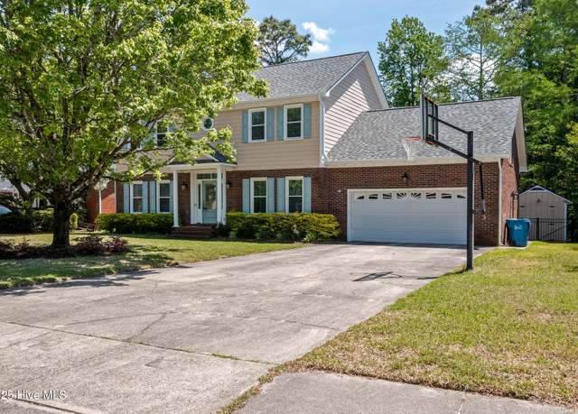 Property at 1428 Bexley Dr, Wilmington, NC 28412, 4 beds, 3.5 baths