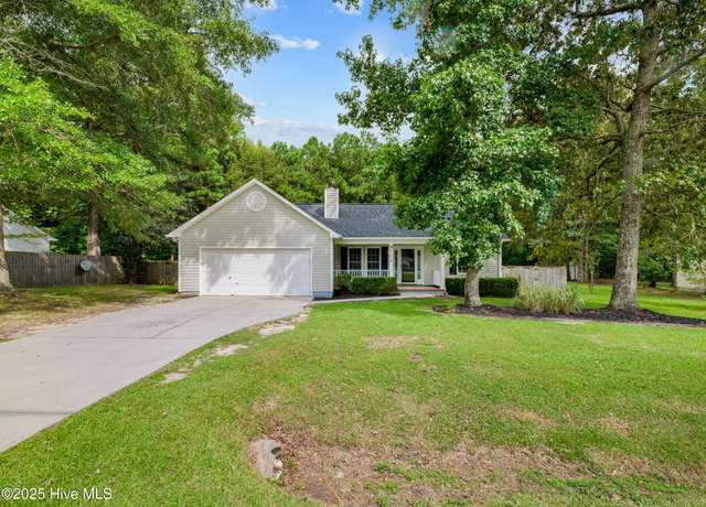 Property at 111 Live Oak Dr, Jacksonville, NC 28546, 3 beds, 2 baths