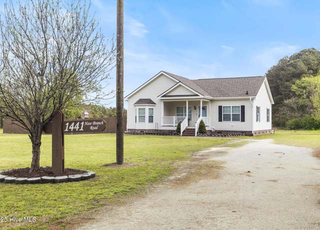 Property at 1441 Haw Branch Rd, Beulaville, NC 28518, 3 beds, 2 baths