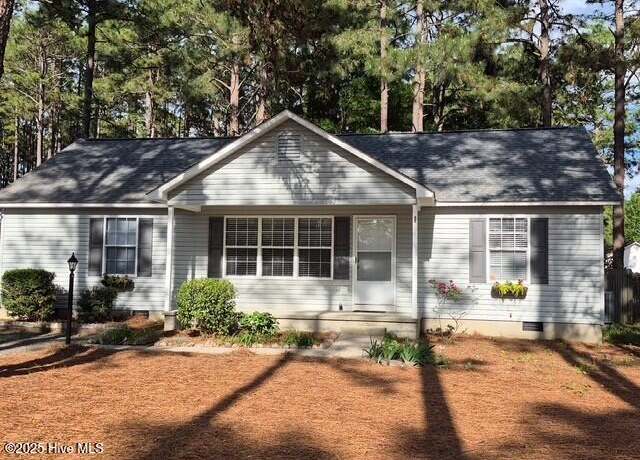 Property at 195 Woodgreen Dr, Aberdeen, NC 28315, 3 beds, 2 baths