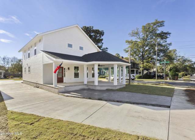 Property at 226 Central Blvd, Wilmington, NC 28401, 3 beds, 3.5 baths