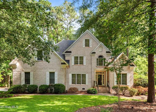 Property at 104 Magothy Ln, Chocowinity, NC 27817, 4 beds, 3.5 baths