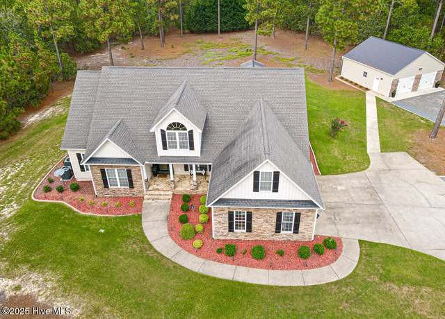 Property at 286 Morgan Trail Ct, West End, NC 27376, 4 beds, 3 baths
