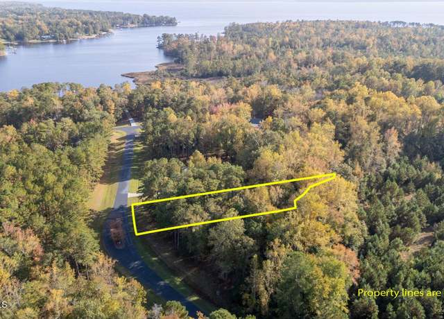 Property at 96 Highland Ave, Grantsboro, NC 28529
