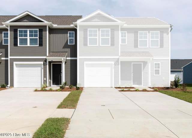 Property at 120 N Grassland Rd Unit Th 15, Surf City, NC 28445, 3 beds, 2.5 baths