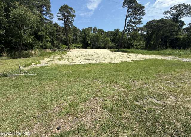 Property at 1716 Caracara Dr, New Bern, NC 28560