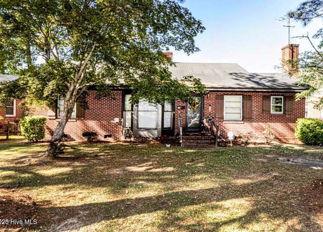 Property at 1316 N Oakwood Dr, Rocky Mount, NC 27801, 3 beds, 2 baths