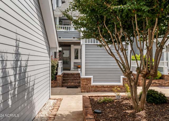 Property at 1714 Deerfield Dr SW Apt 2, Ocean Isle Beach, NC 28469, 2 beds, 2 baths
