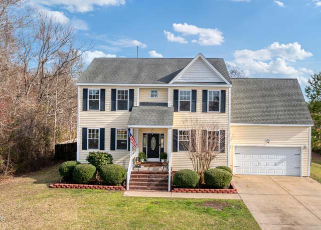 Property at 124 Matthews Dr, Elizabeth City, NC 27909, 4 beds, 2.5 baths