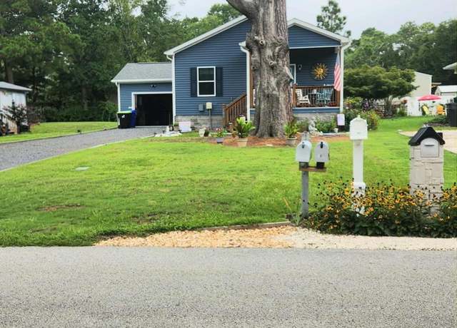 Property at 505 Magnolia Dr, Sunset Beach, NC 28468, 2 beds, 2 baths