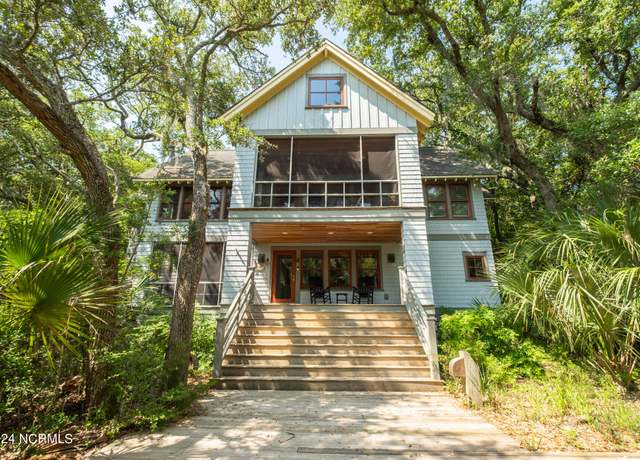 Property at 206 N Bald Head Wynd, Bald Head Island, NC 28461, 3 beds, 3.5 baths