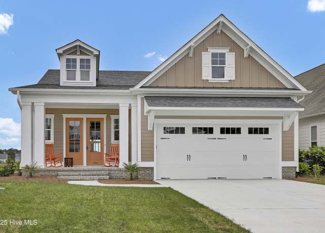 Property at 399 Summerhouse Dr, Holly Ridge, NC 28445, 4 beds, 3.5 baths