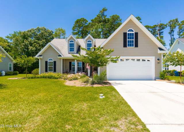 Property at 1013 Palmer Way, Morehead City, NC 28557, 3 beds, 2 baths