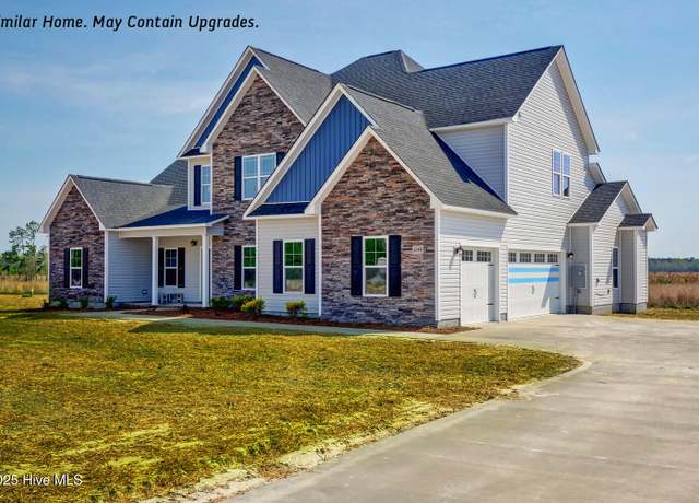 Property at 910 Wild Azalea Way, Hubert, NC 28539, 4 beds, 3.5 baths