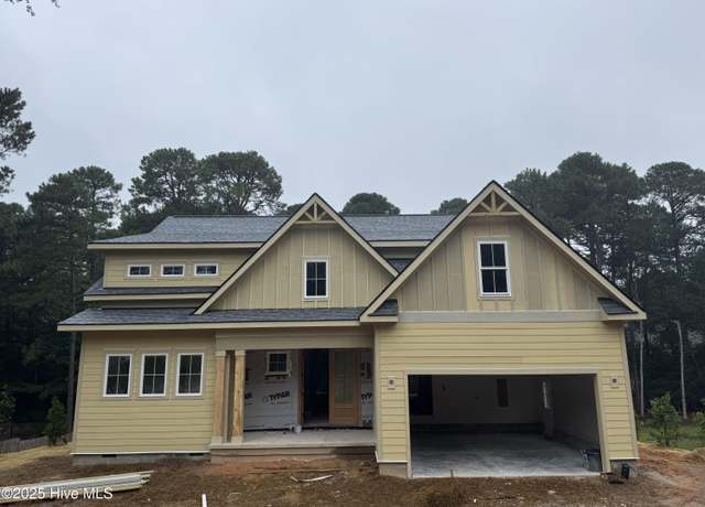 Property at 314 Juniper Creek Blvd, Pinehurst, NC 28374, 4 beds, 3.5 baths