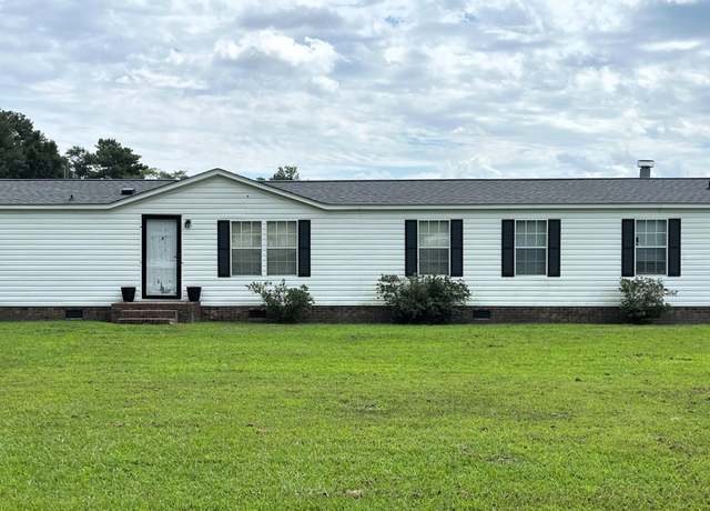 Property at 1031 Postrider Dr, Kinston, NC 28504, 4 beds, 2 baths