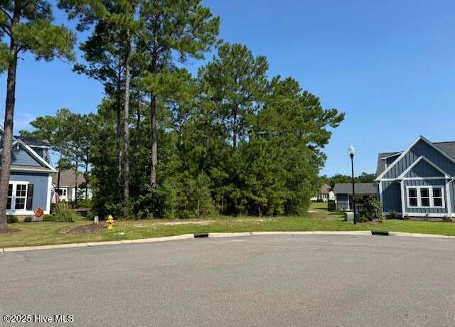Property at 9394 Grey Leaf Ct NE, Leland, NC 28451