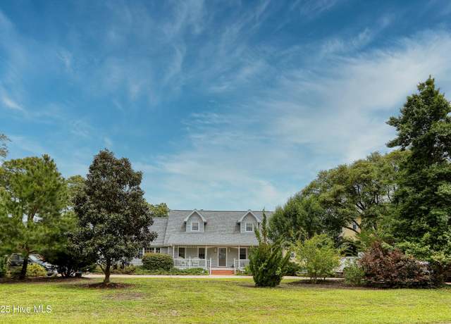 Property at 2020 Robert Ruark Dr SE, Southport, NC 28461, 3 beds, 2.5 baths
