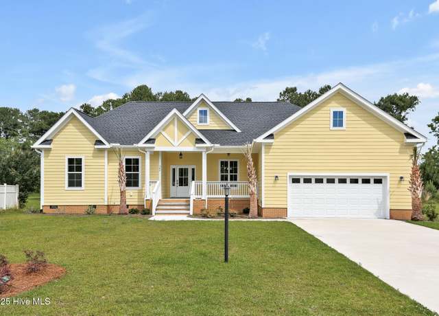 Property at 502 Genoes Point Rd SW, Supply, NC 28462, 3 beds, 2 baths