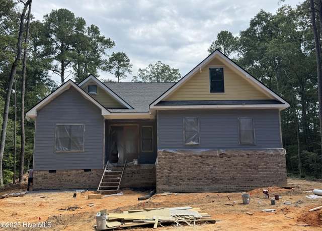 Property at 663 Loblolly Dr, Vass, NC 28394, 4 beds, 3.5 baths