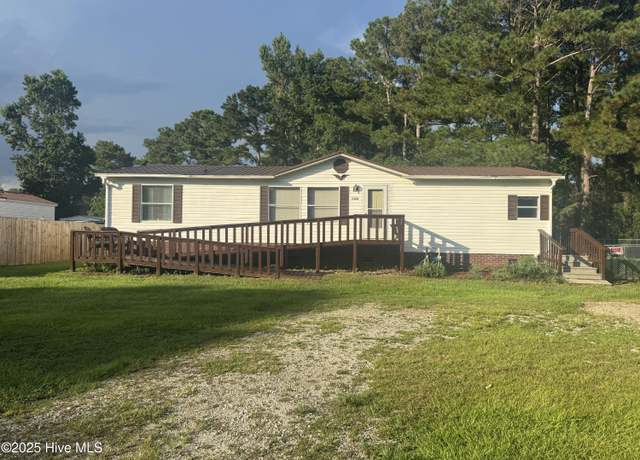 Property at 1122 Wilma Ave SW, Supply, NC 28462, 2 beds, 2 baths