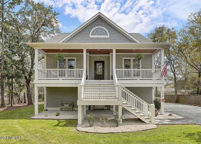 Property at 109 Drake Rd, Hampstead, NC 28443, 3 beds, 3 baths