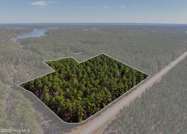 Property at 48 Port Dr, Oriental, NC 28571