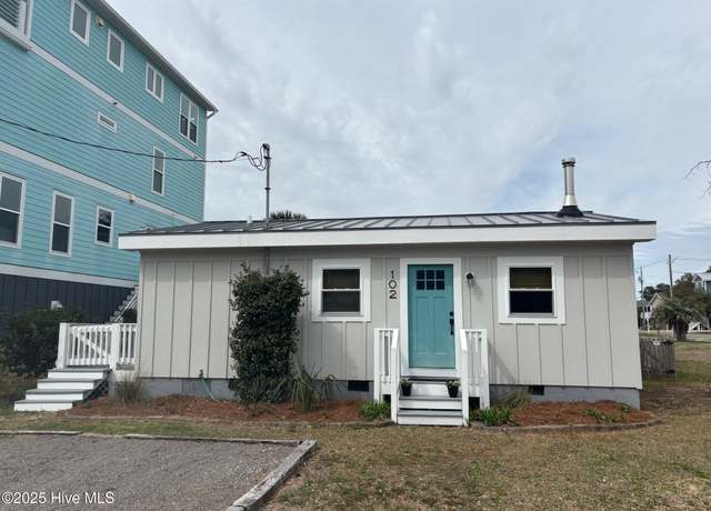 Property at 102 S Third St, Carolina Beach, NC 28428, 3 beds, 1 bath