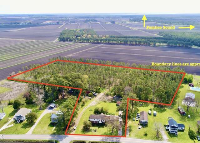 Property at 264 Main St, Swanquarter, NC 27885, 4 beds, 3 baths
