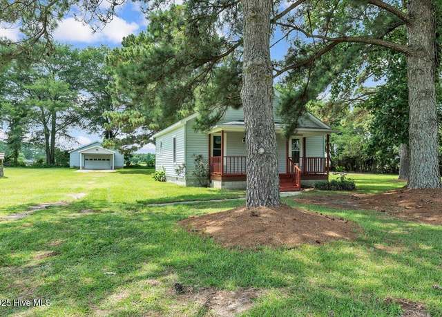 Property at 831 N Blizzardtown Rd, Pink Hill, NC 28572, 3 beds, 1 bath
