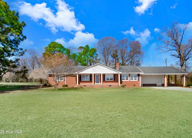 Property at 3618 Davis Hardy Rd, Kinston, NC 28504, 3 beds, 2 baths