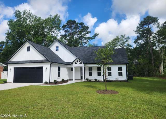 Property at 503 Briarwood Dr NW, Calabash, NC 28467, 3 beds, 2 baths