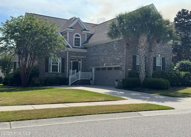 Property at 312 Moss Tree Dr, Wilmington, NC 28405, 5 beds, 3.5 baths